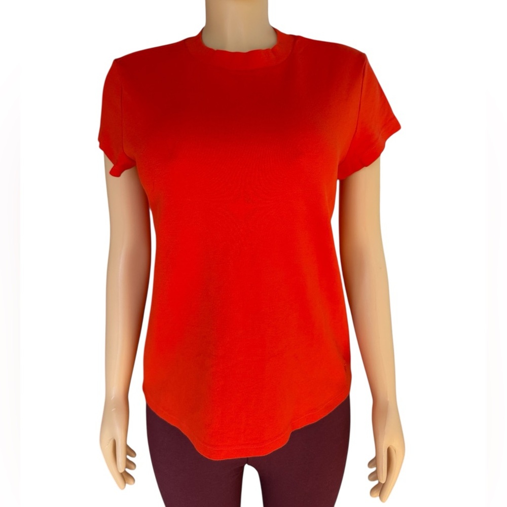 Isaac Mizrahi Bold Orange Short Sleeve Top
